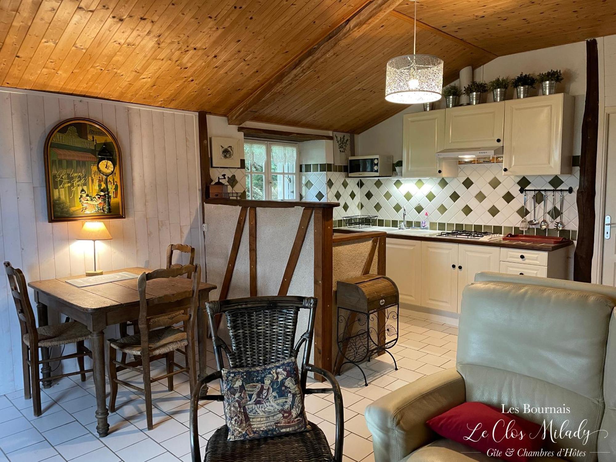 Chambres D'Hotes Les Bournais - Le Clos Milady L'Ile-Bouchard Exterior photo